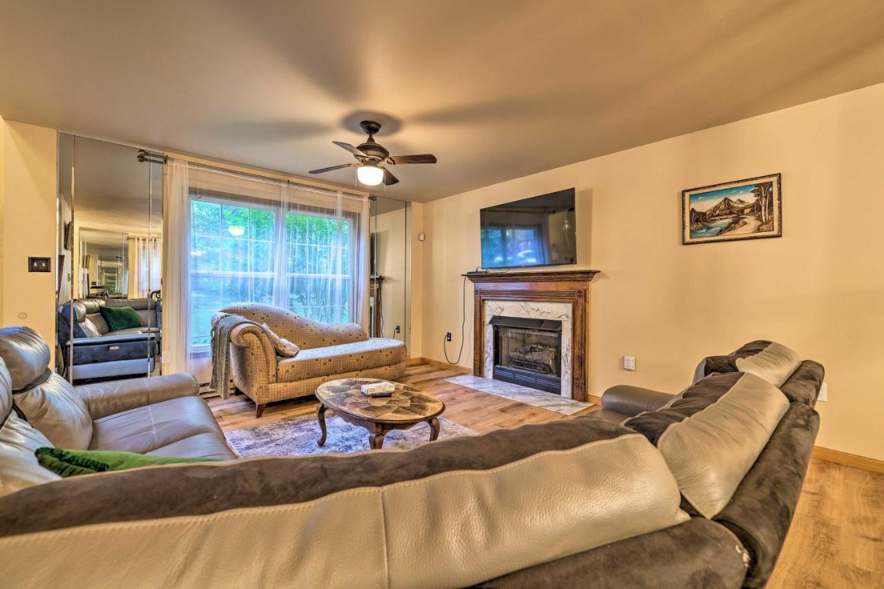 Spacious Tobyhanna Home With Lake Access And Fire Pit! Exteriér fotografie