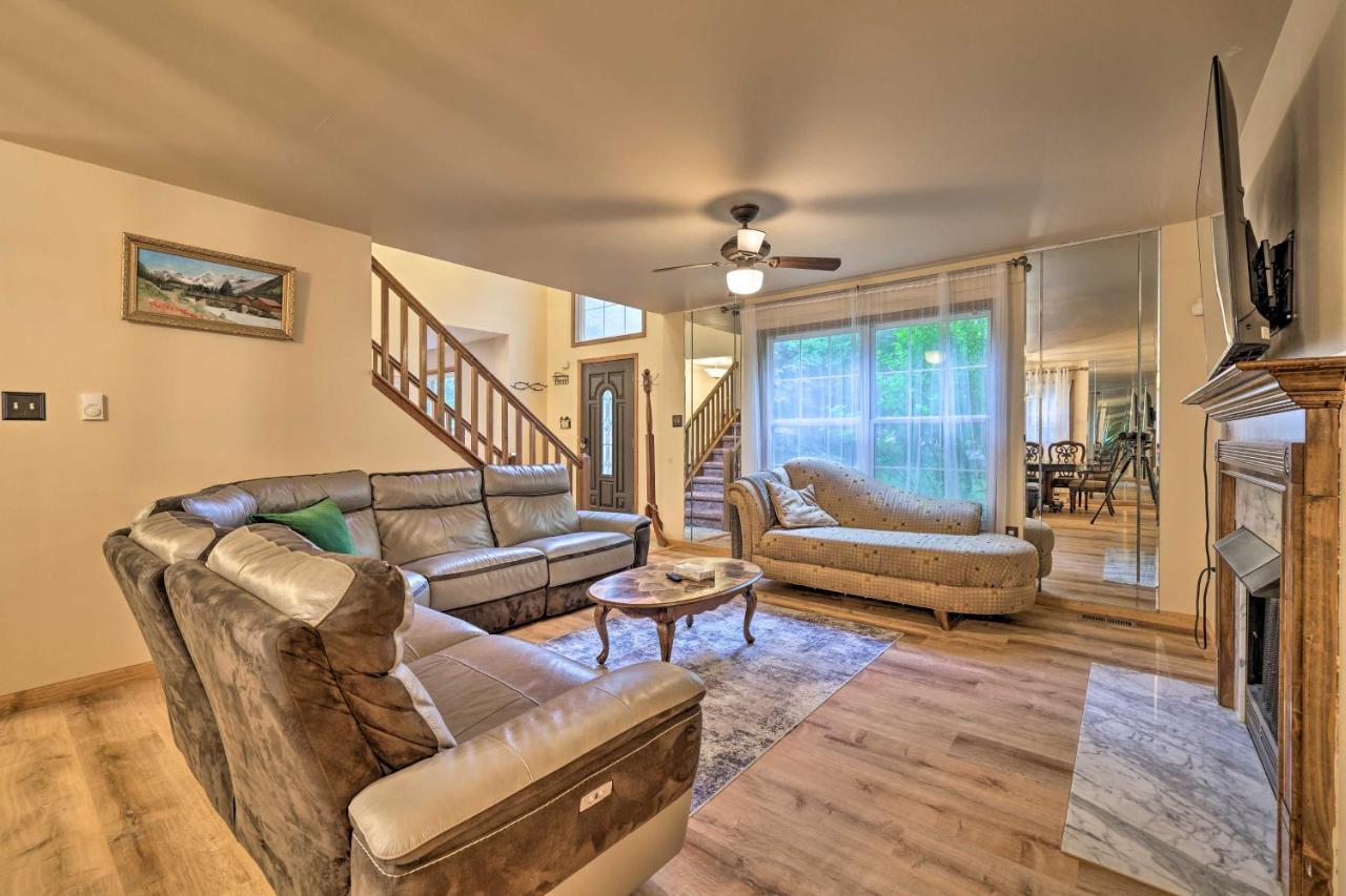 Spacious Tobyhanna Home With Lake Access And Fire Pit! Exteriér fotografie